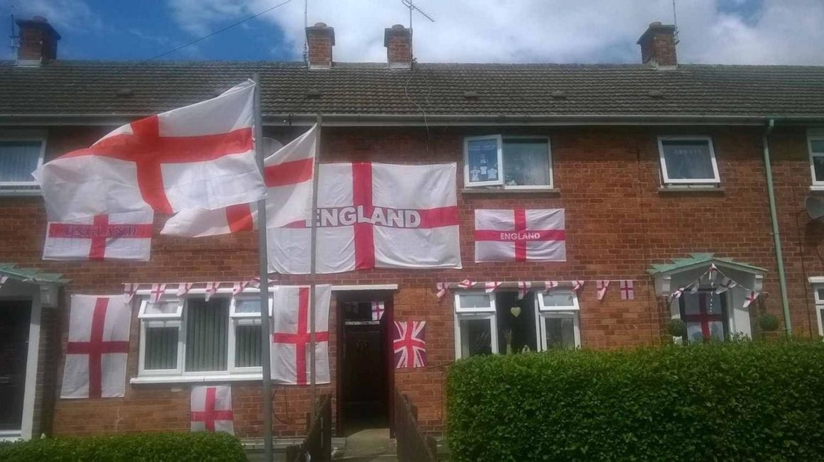 England flag house
